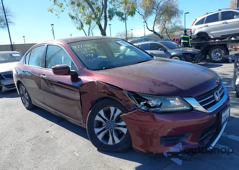 2014 Honda Accord Lx z USA, uszkodzony, nr VIN 1HGCR2F35EA095125